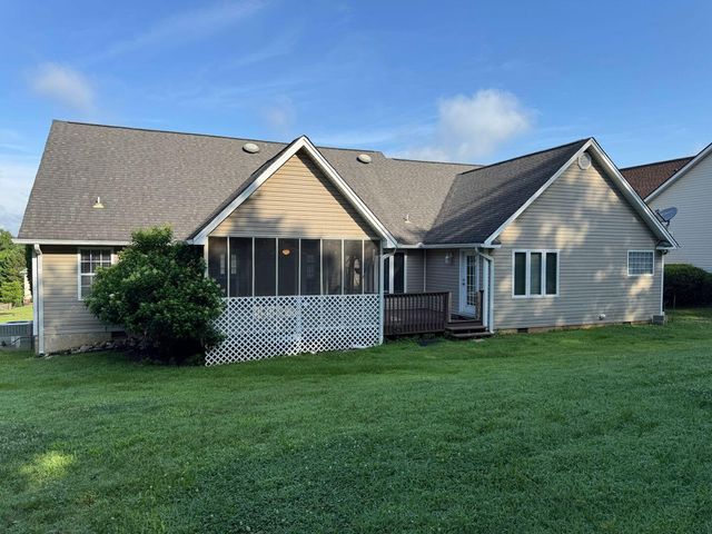 196 Blue Heron Drive, Ringgold, GA 30736