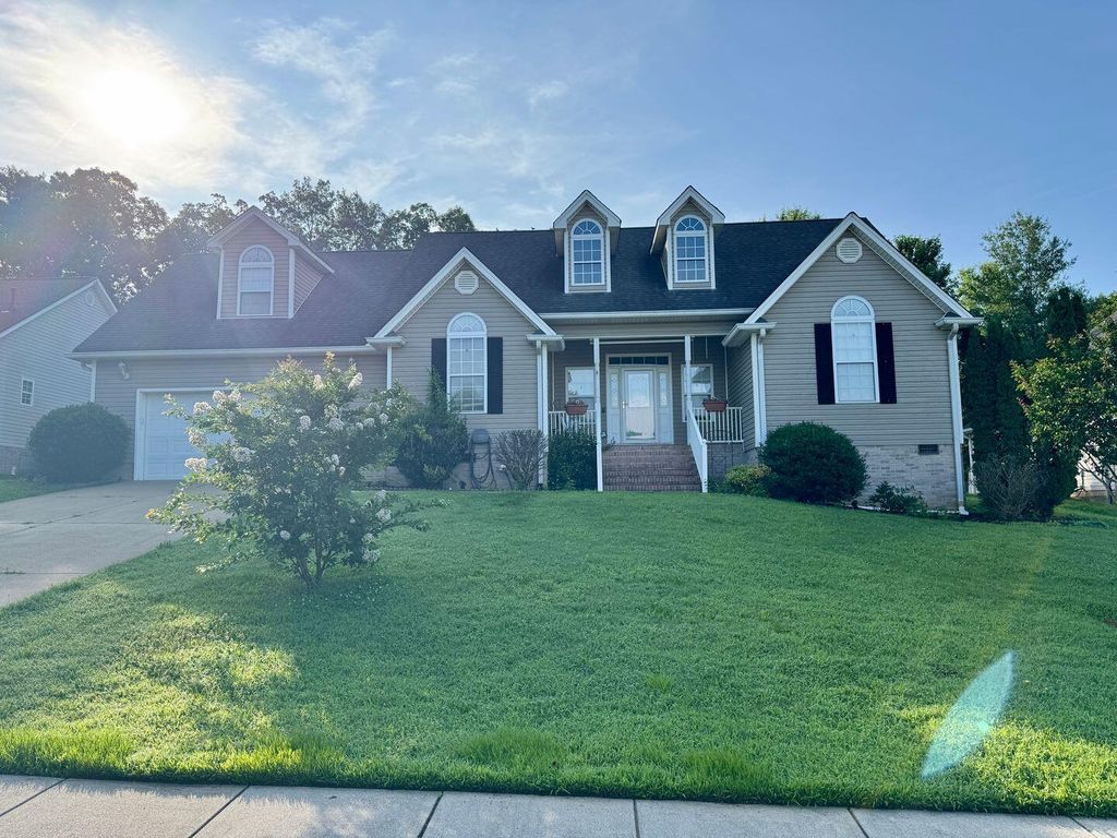 196 Blue Heron Drive, Ringgold, GA 30736