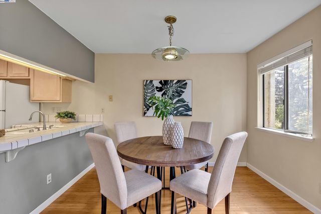 21239 Gary Dr 317D, Hayward, CA 94546