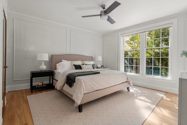 135 Beaconsfield Rd 1, Brookline, MA 02445