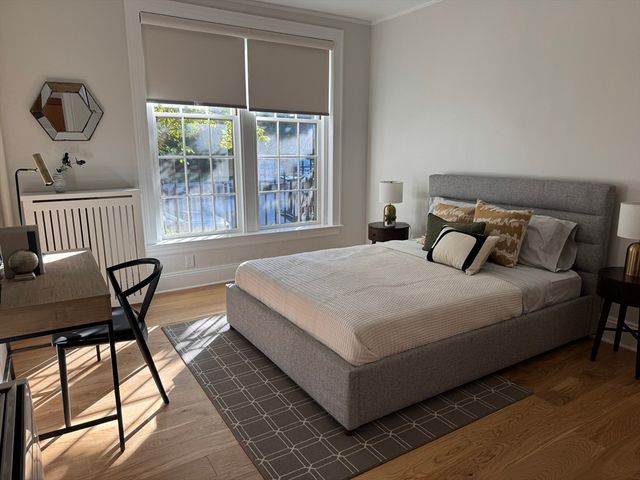 135 Beaconsfield Rd 1, Brookline, MA 02445