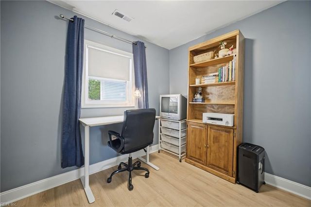 439 Walnut ST, Hampton, VA 23669