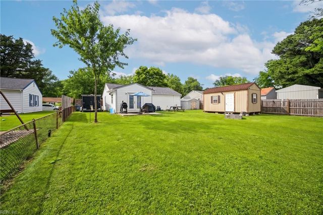 439 Walnut ST, Hampton, VA 23669