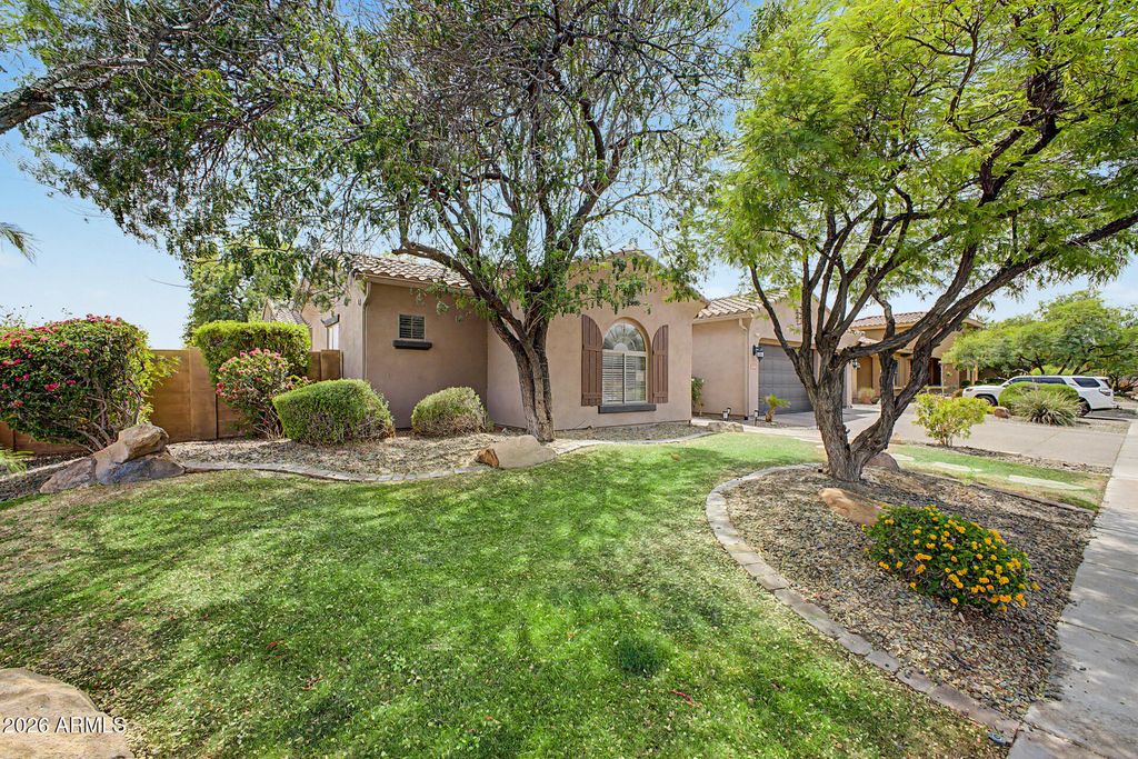12071 W MORNING VISTA Drive, Peoria, AZ 85383 — photo 5