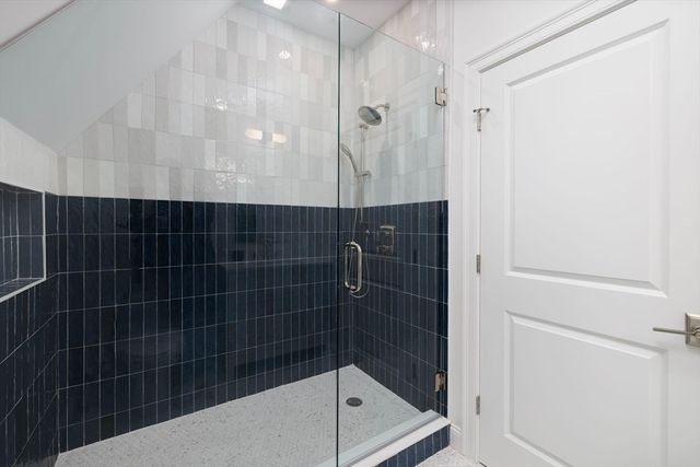 12 Lookout Lane, Portsmouth, RI 02871