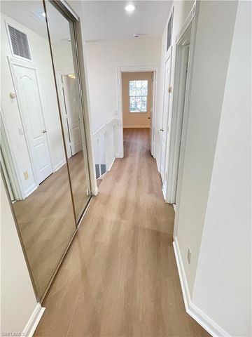 5549 Cove CIR # 79, Naples, FL 34119