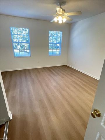 5549 Cove CIR # 79, Naples, FL 34119