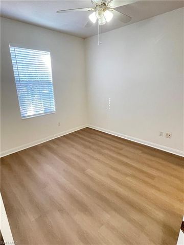 5549 Cove CIR # 79, Naples, FL 34119