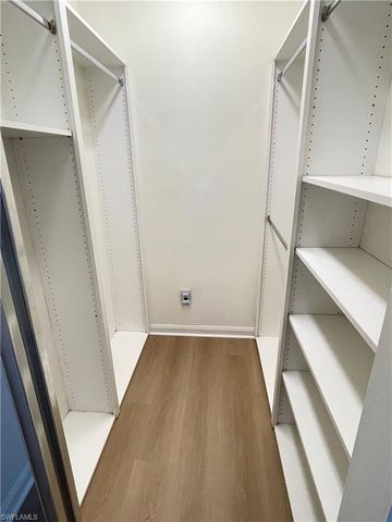 5549 Cove CIR # 79, Naples, FL 34119