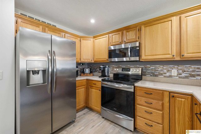 1745 N 175 Court, Omaha, NE 68118