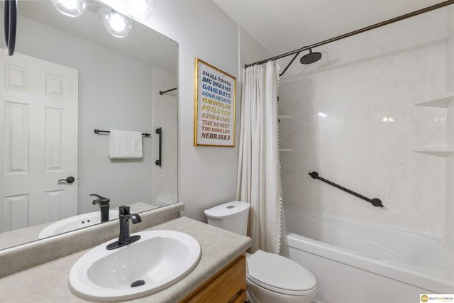 1745 N 175 Court, Omaha, NE 68118