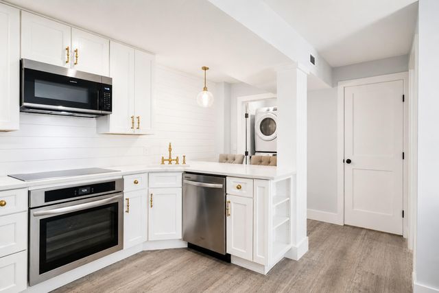 55 Ashley Avenue Apt 5, Charleston, SC 29401