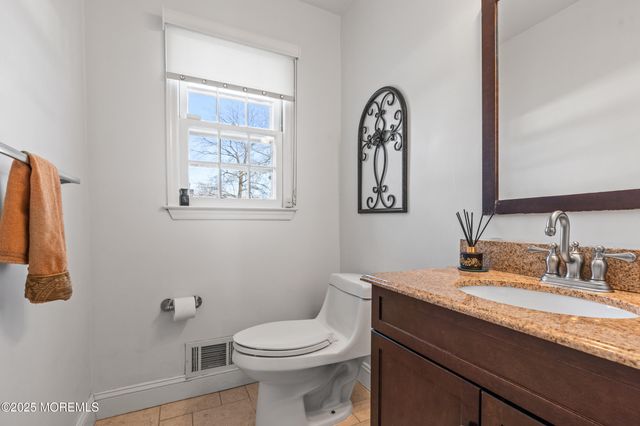 2 Windsor Drive, West Long Branch, NJ 07764