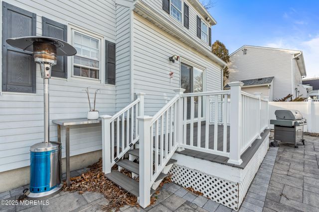2 Windsor Drive, West Long Branch, NJ 07764