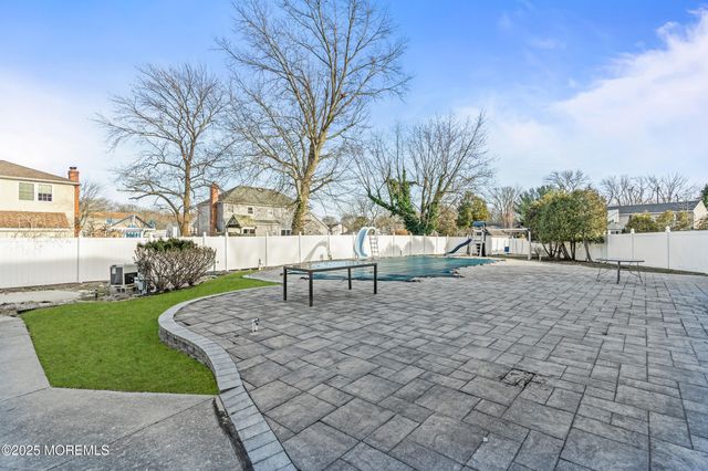 2 Windsor Drive, West Long Branch, NJ 07764