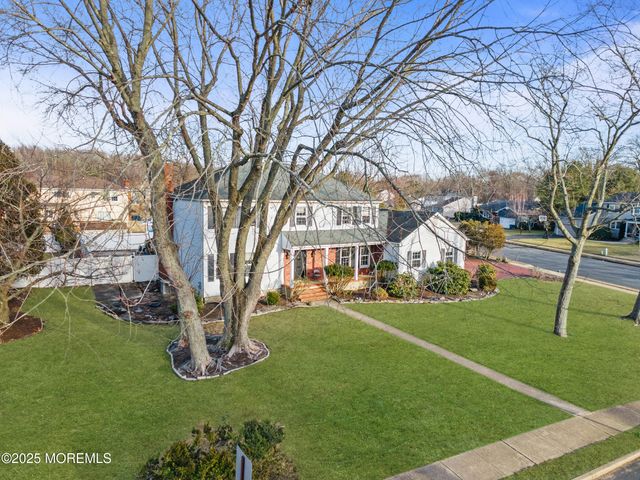 2 Windsor Drive, West Long Branch, NJ 07764