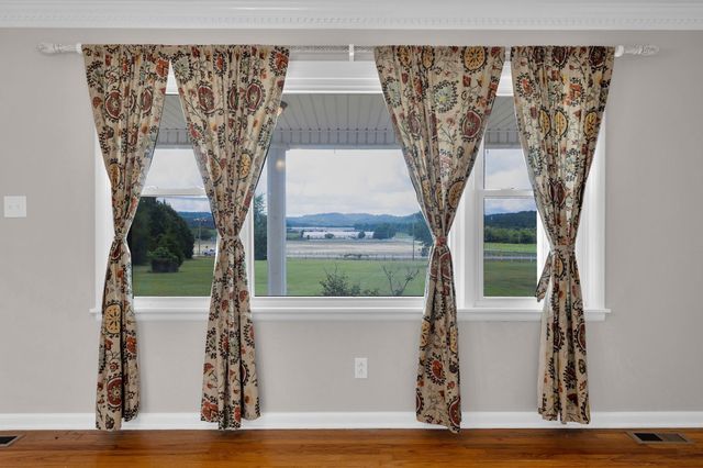 1666 Fayetteville Hwy, Lewisburg, TN 37091