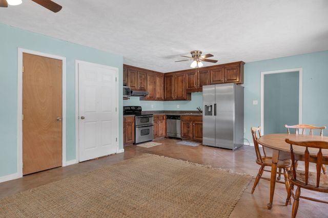 1666 Fayetteville Hwy, Lewisburg, TN 37091