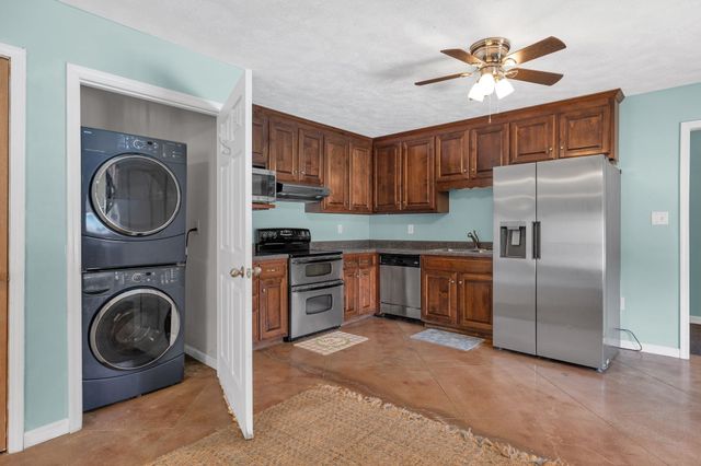 1666 Fayetteville Hwy, Lewisburg, TN 37091