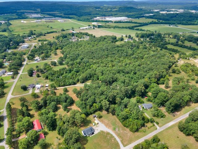 1666 Fayetteville Hwy, Lewisburg, TN 37091