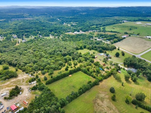 1666 Fayetteville Hwy, Lewisburg, TN 37091