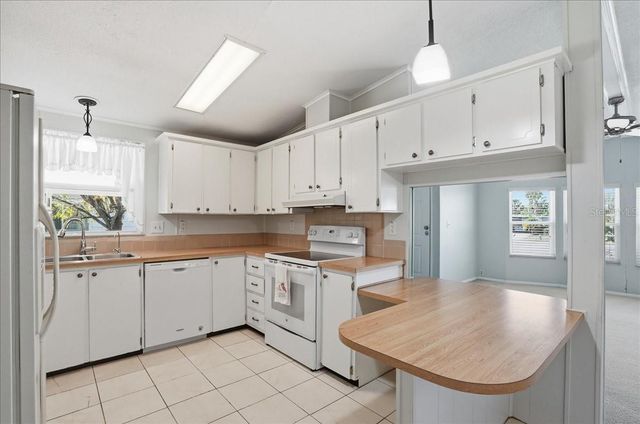 8514 MONARCH PLACE, Palmetto, FL 34221