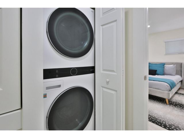 1905 MORRILL STREET, Sarasota, FL 34236