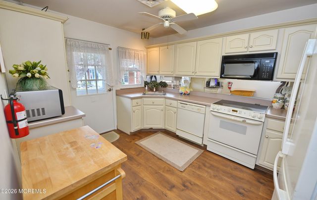 1179B Argyll Circle 100b, Lakewood, NJ 08701