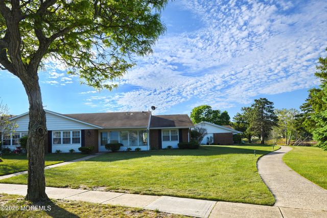 1179B Argyll Circle 100b, Lakewood, NJ 08701