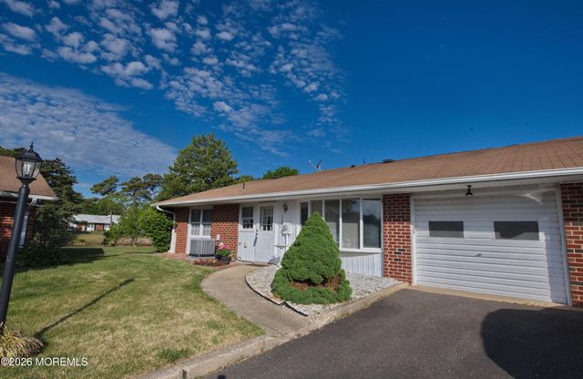 1179B Argyll Circle 100b, Lakewood, NJ 08701