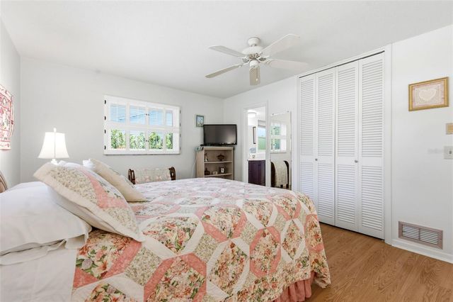 2396 6TH AVENUE SW, Largo, FL 33770