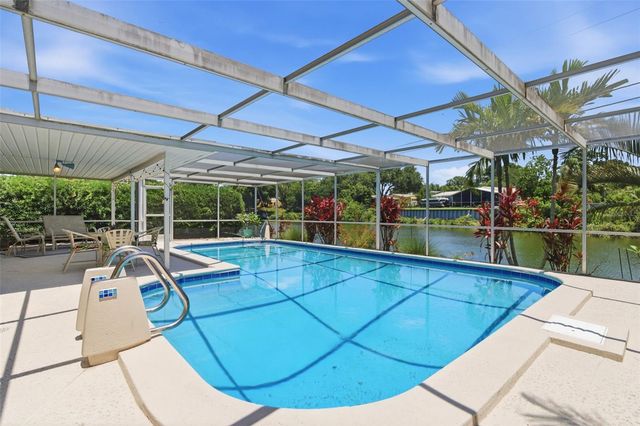2396 6TH AVENUE SW, Largo, FL 33770