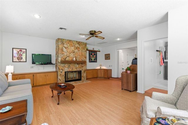 2396 6TH AVENUE SW, Largo, FL 33770