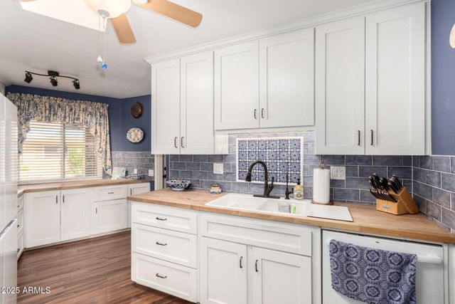 13863 N 111TH Avenue, Sun City, AZ 85351