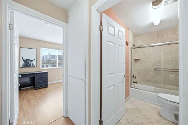 637 Atlantic 3, Long Beach, CA 90802