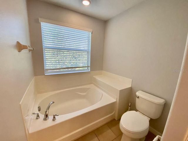 4866 MATTEO TRAIL, Orlando, FL 32839