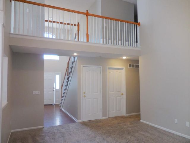 18200 W 157th Street, Olathe, KS 66062