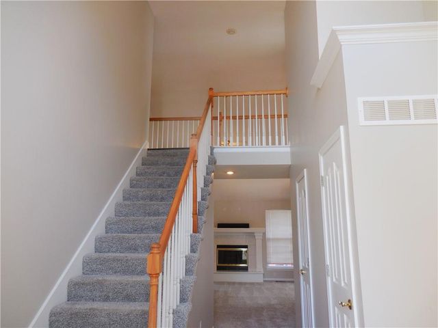 18200 W 157th Street, Olathe, KS 66062
