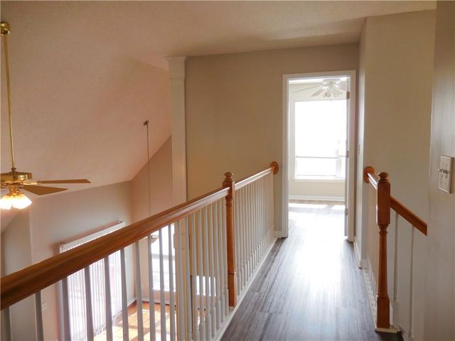 18200 W 157th Street, Olathe, KS 66062