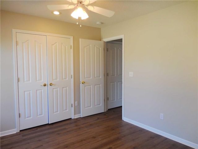 18200 W 157th Street, Olathe, KS 66062
