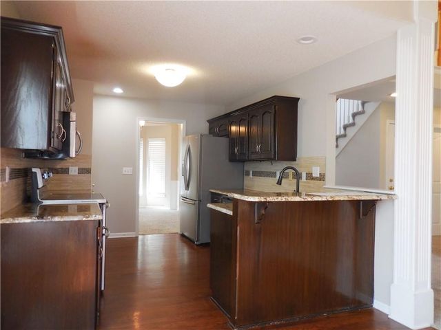 18200 W 157th Street, Olathe, KS 66062