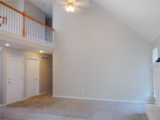 18200 W 157th Street, Olathe, KS 66062