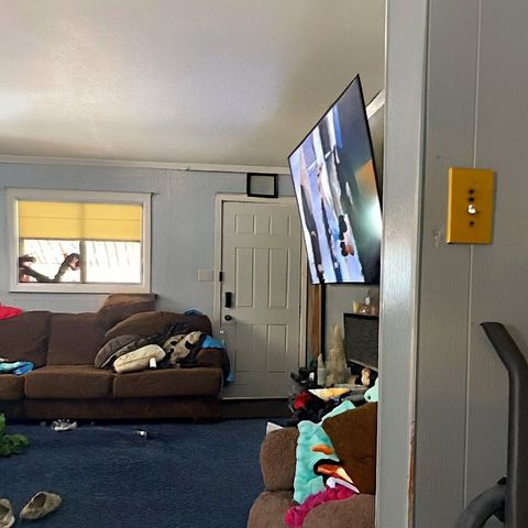 660 Nash Ct, Sharon, PA 16146