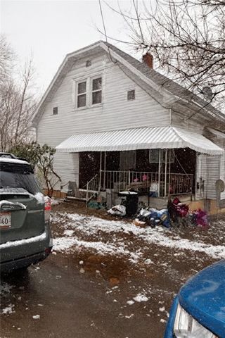 660 Nash Ct, Sharon, PA 16146