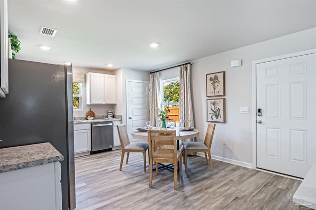 6525 Firefly Drive, Milton, FL 32583