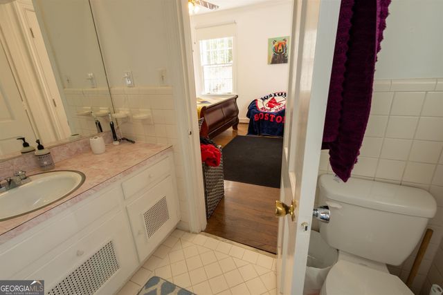 301 Warthen Street, Lafayette, GA 30728