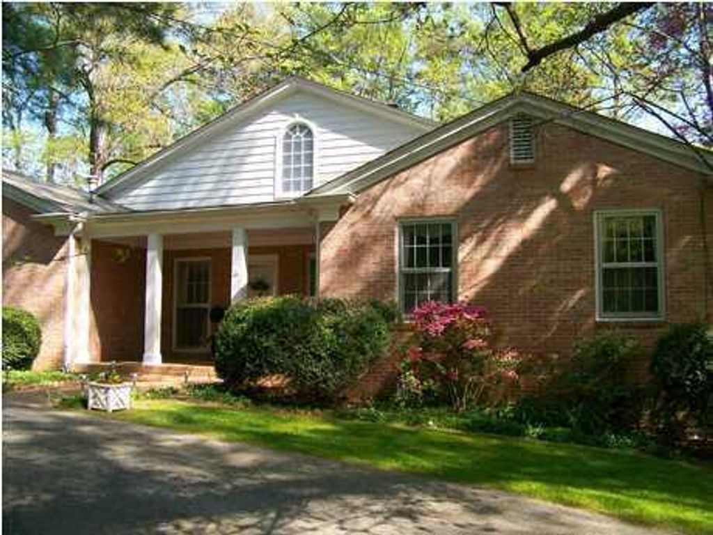 301 Warthen Street, Lafayette, GA 30728