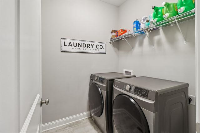 1601 N G Street, Indianola, IA 50125