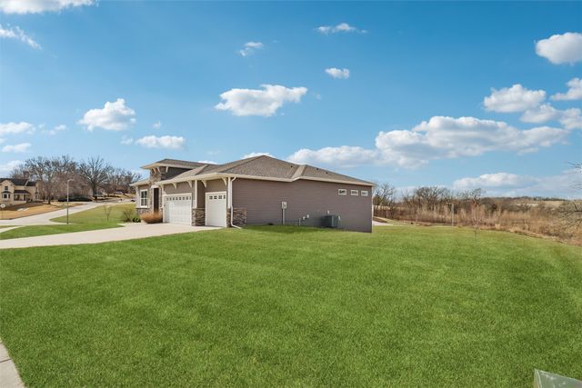 1601 N G Street, Indianola, IA 50125