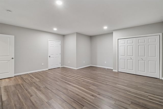 1601 N G Street, Indianola, IA 50125